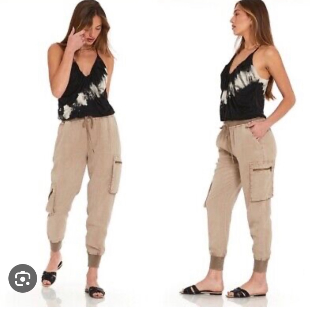 Young Fabulous & Broke Tan Cargo Pants, size XS